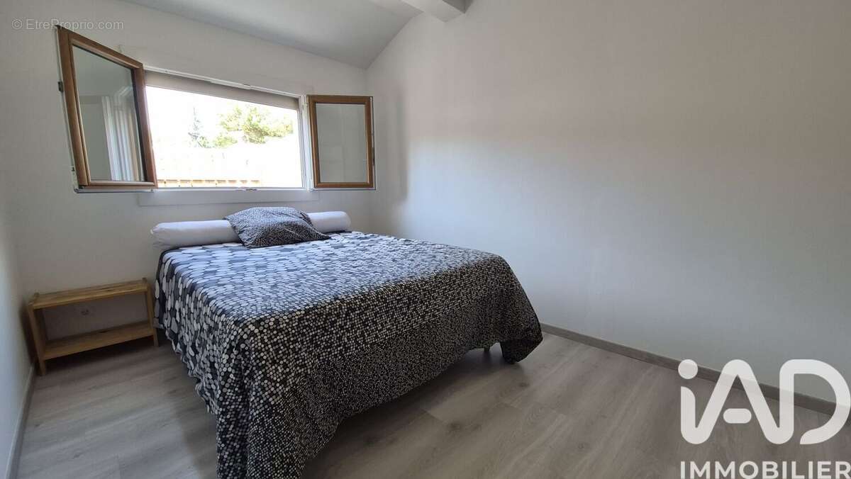 Maison 111 m² à Jarrie  - photo 8