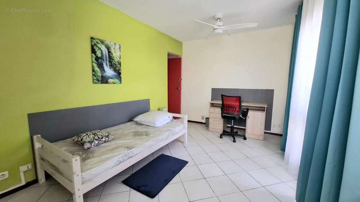 Appartement à POINTE-A-PITRE