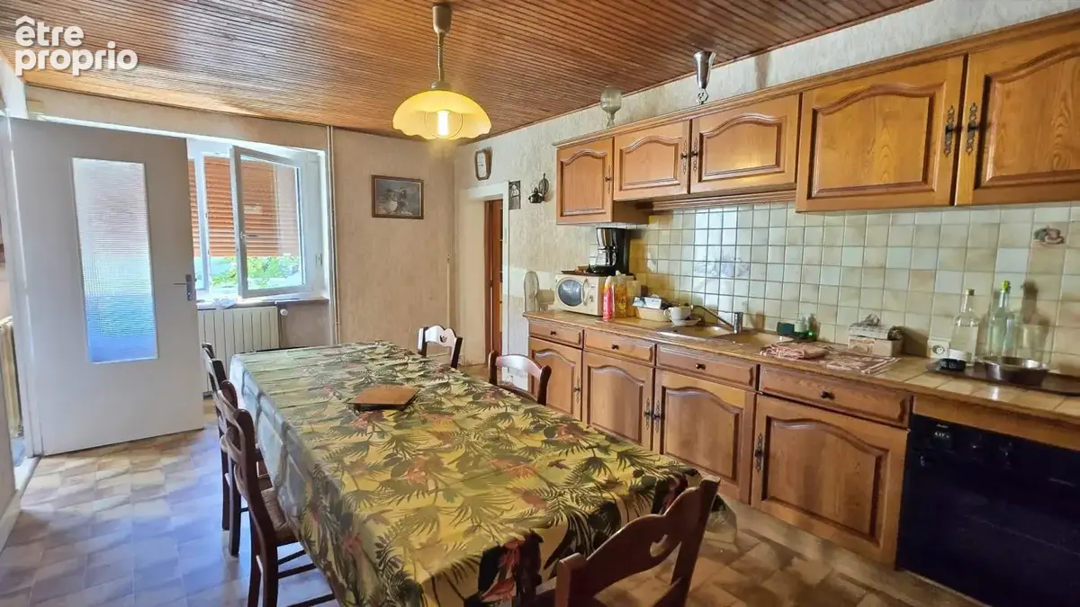 Maison de village en Pierre 5p + Grange + Garage + Jardin - Proche Saint-Junien - photo 4