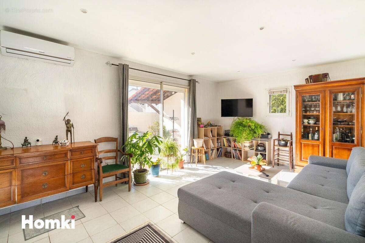 Maison à GIGNAC-LA-NERTHE