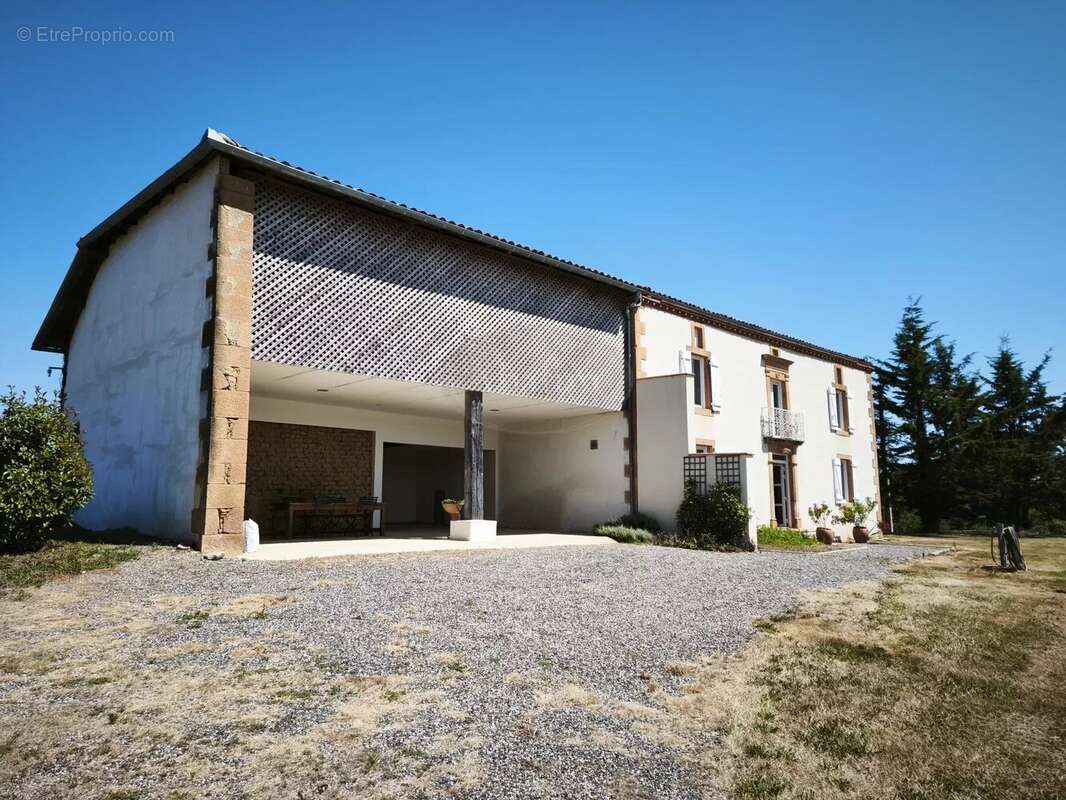 Maison à BOULOGNE-SUR-GESSE
