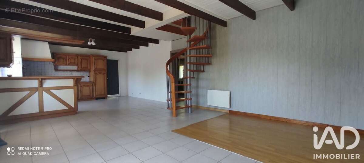Maison 94 m² à Tredarzec  - photo 3