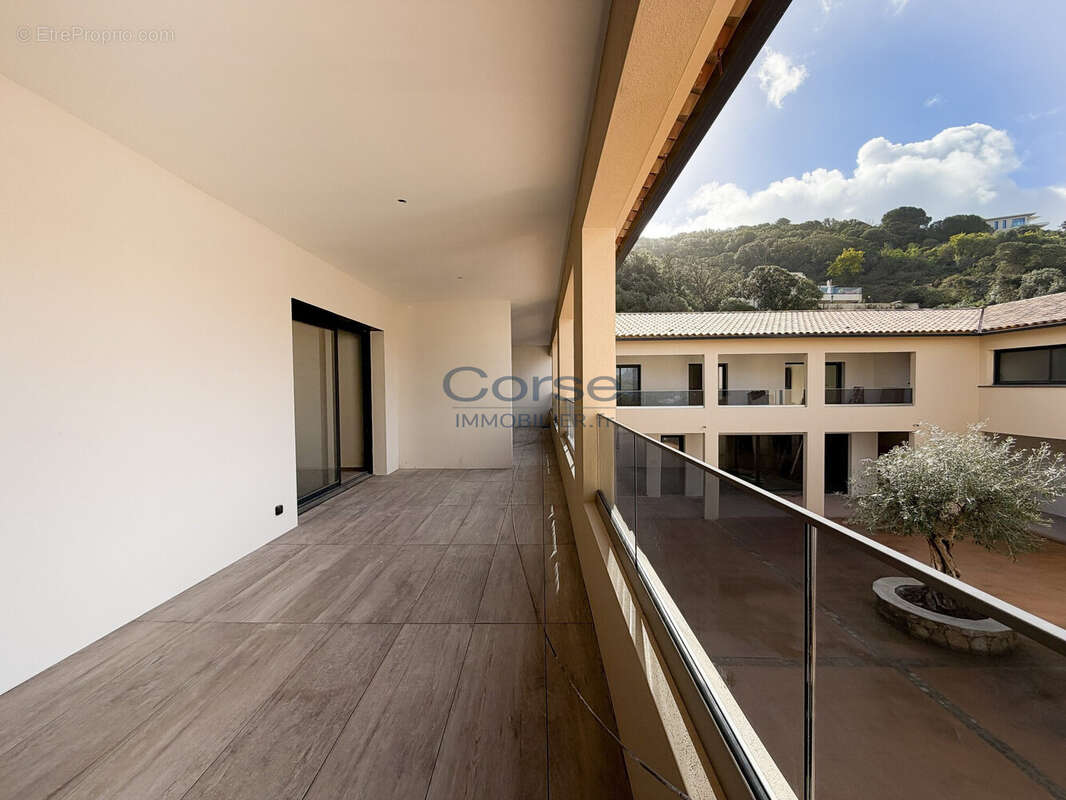 Appartement 54 m² à Pietrosella  - photo 6