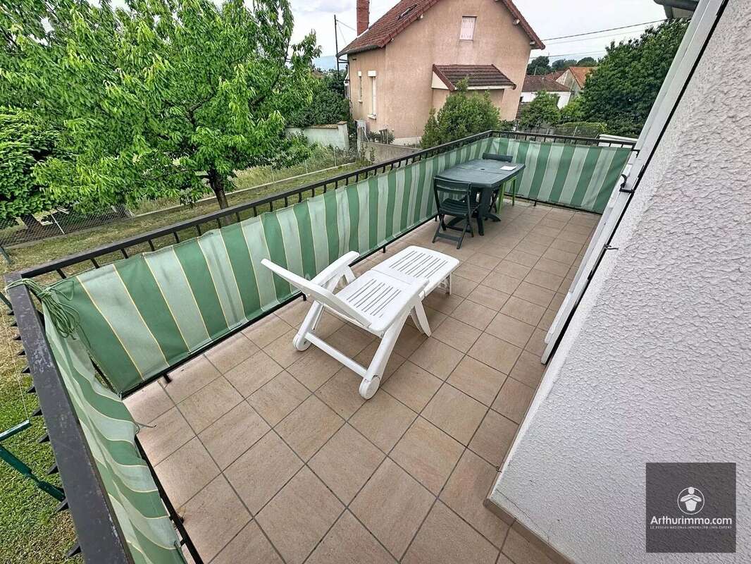 Maison à MABLY