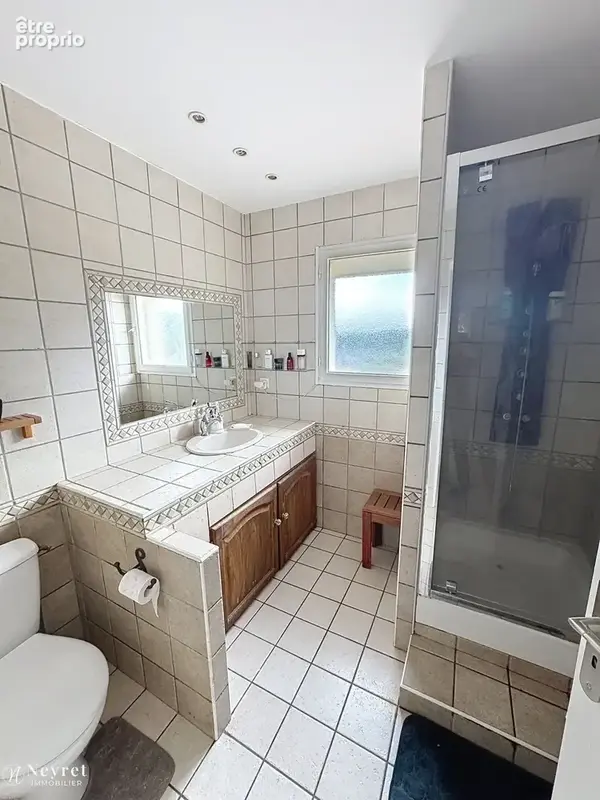 Saint Joseph Maison individuelle de 147m2 implantée sur 800m2 de terrain avec piscine - photo 10