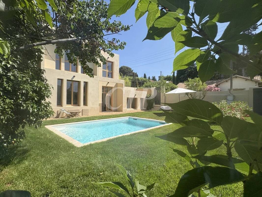 Maison à AIX-EN-PROVENCE