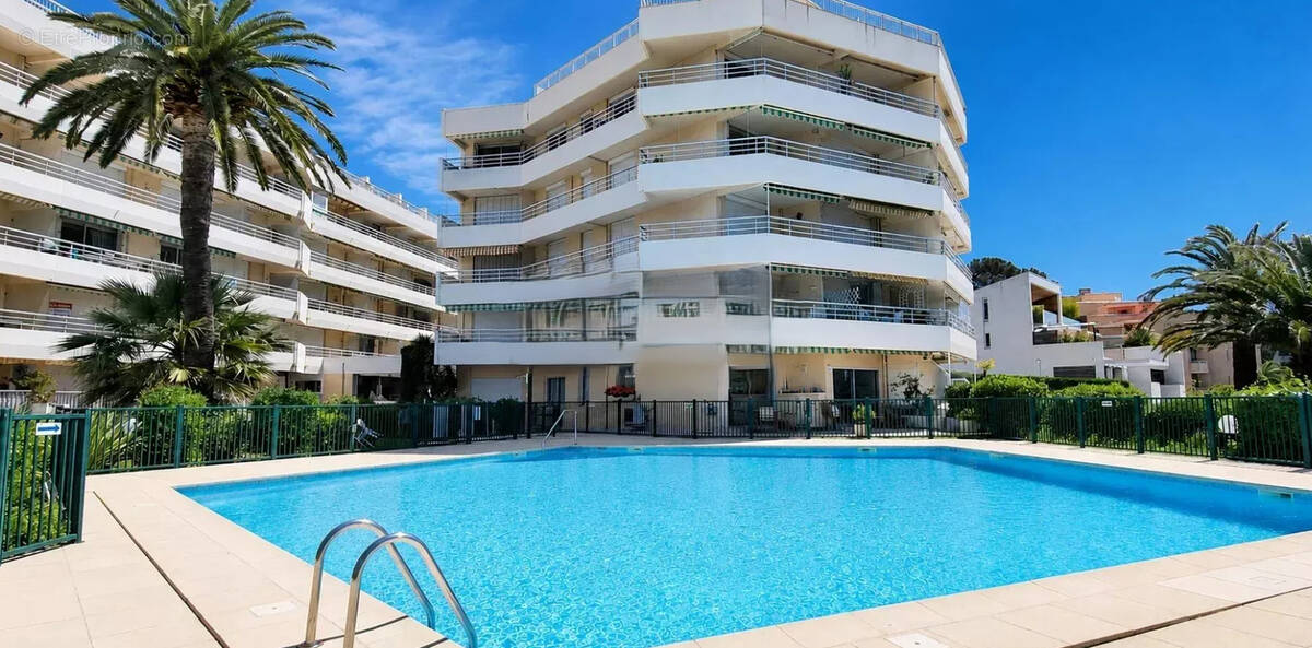 Appartement à SAINT-RAPHAEL