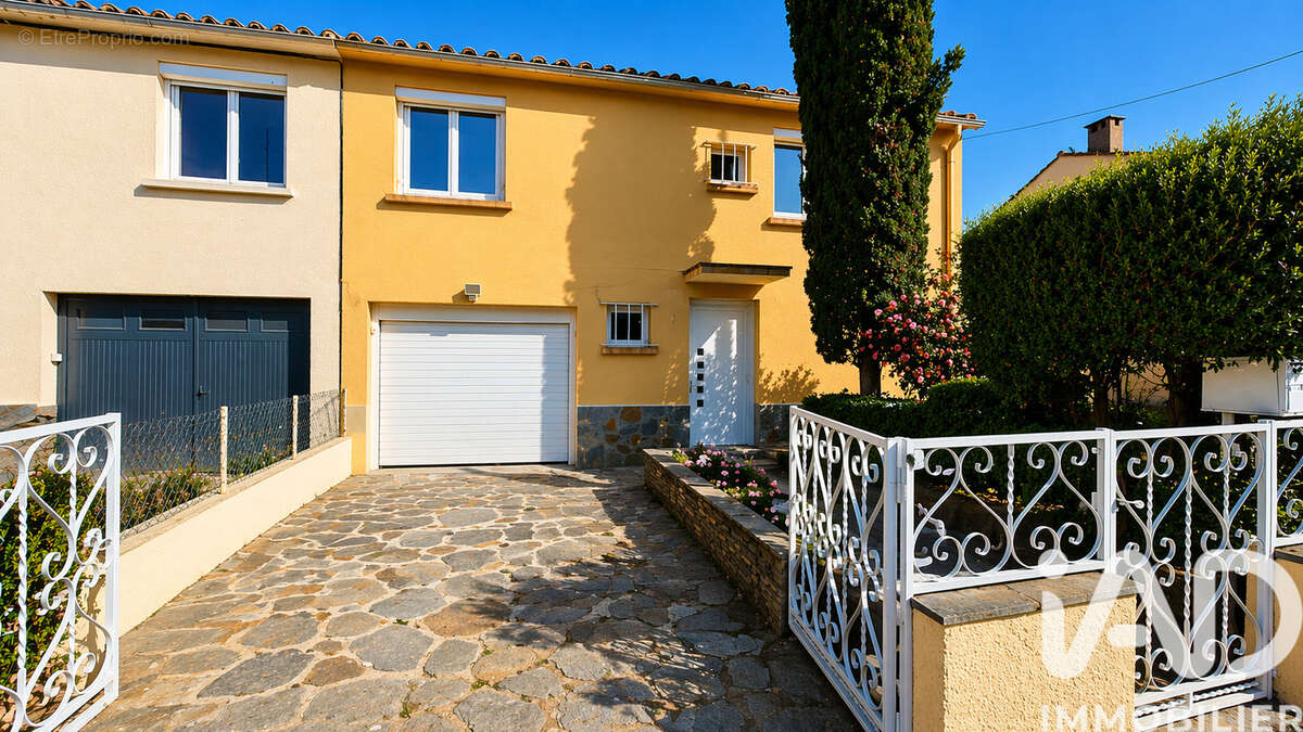 Photo 2 - Maison à CATLLAR