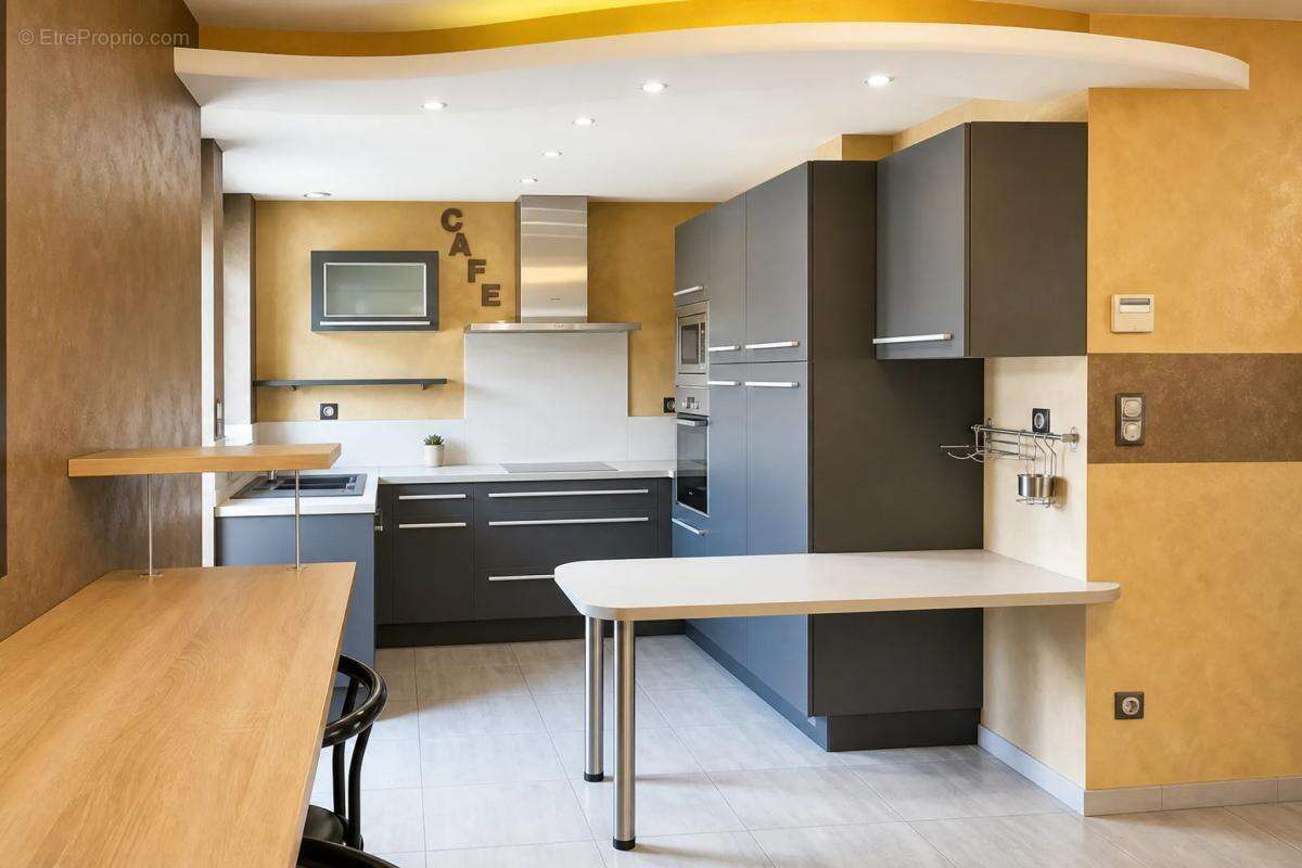 Maison de 8 pièces de 196 m² à Thionville - photo 4