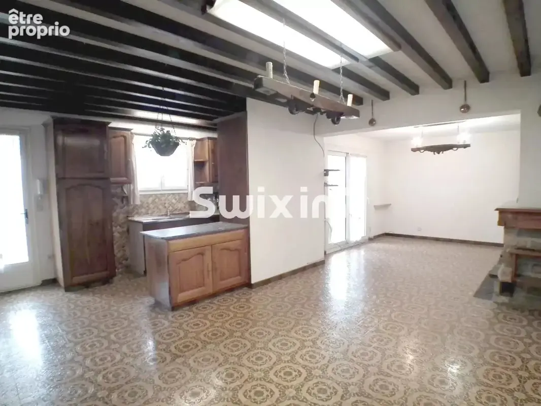 Maison 9 pièces 236 m² à vendre à Lons-Le-Saunier (39000) - photo 3