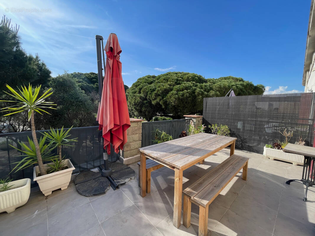 Appartement à FREJUS