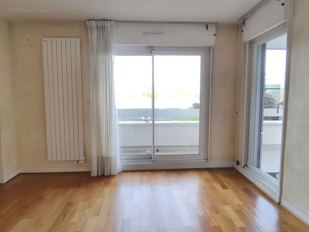 Appartement à BOUGIVAL