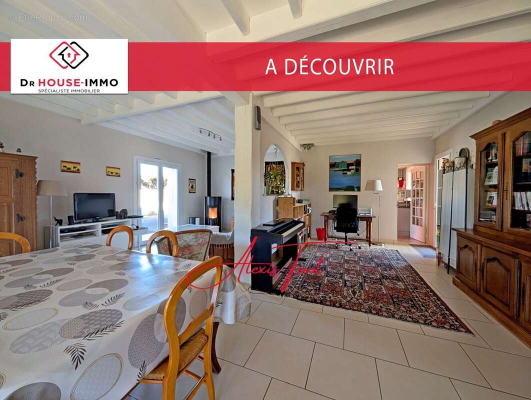 Maison à AMBARES-ET-LAGRAVE