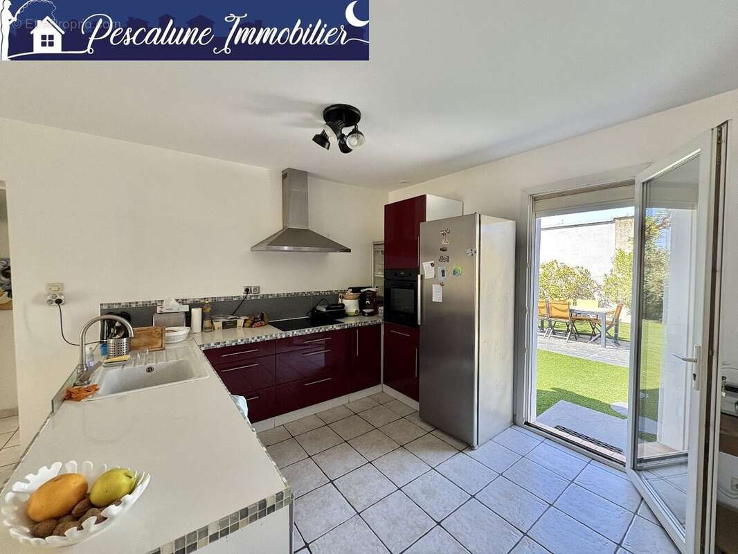 Maison à GALLARGUES-LE-MONTUEUX