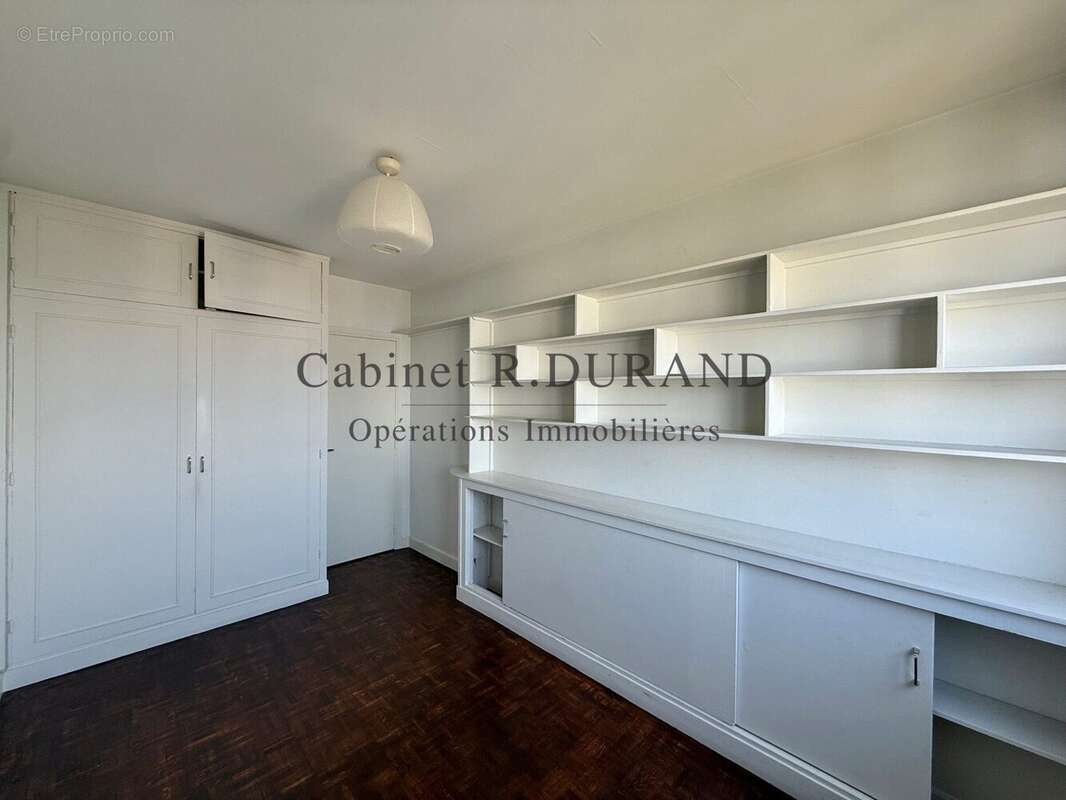 Appartement 84 m² à La Garenne-Colombes  - photo 7