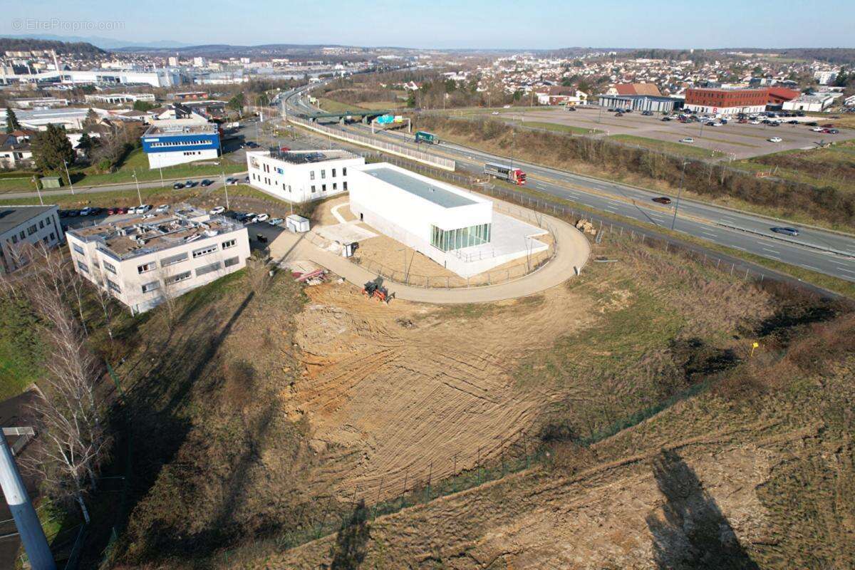 Terrain à MONTBELIARD