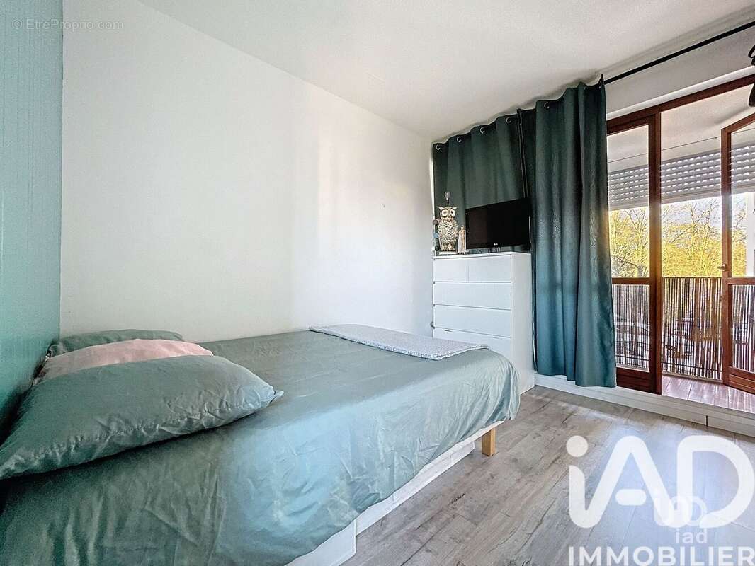 Photo 7 - Appartement à POISSY