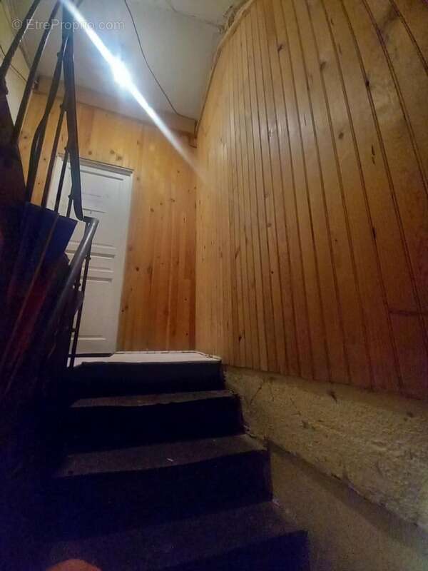 Appartement à THIERS