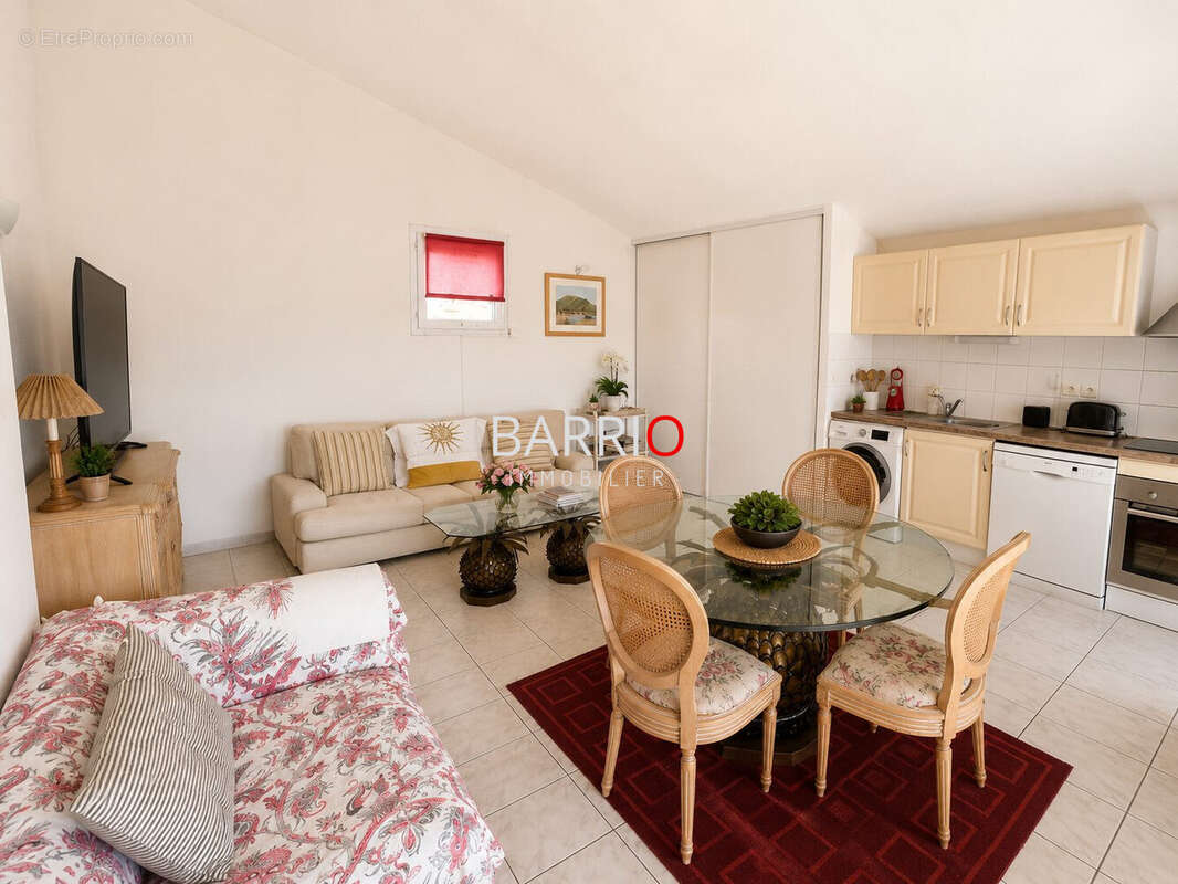 Appartement 70 m² à Port-Vendres  - photo 4