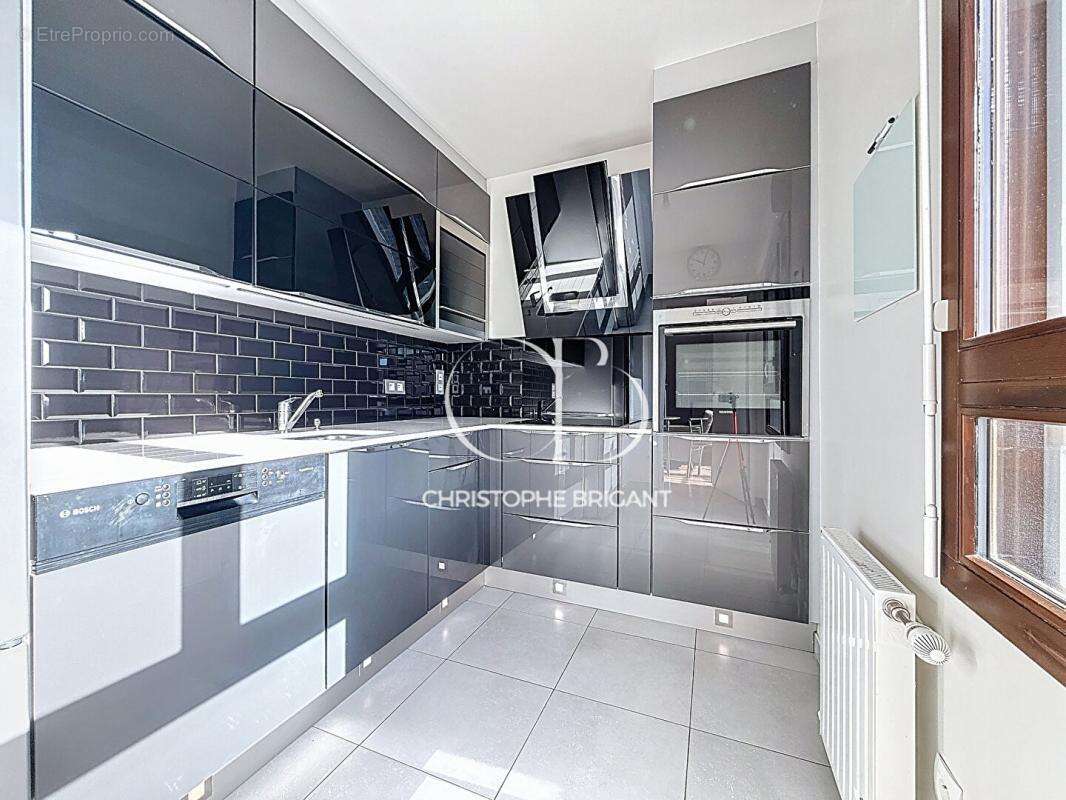 Appartement à LE KREMLIN-BICETRE