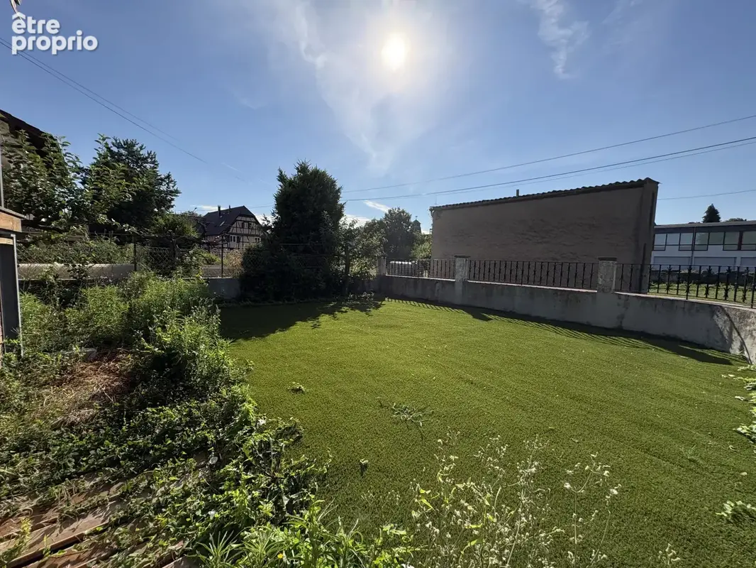 Charmante maison de 90 m2, idéalement située à Magstatt-le-Bas, offrant un cadre de vie chaleureux et fonction - photo 3