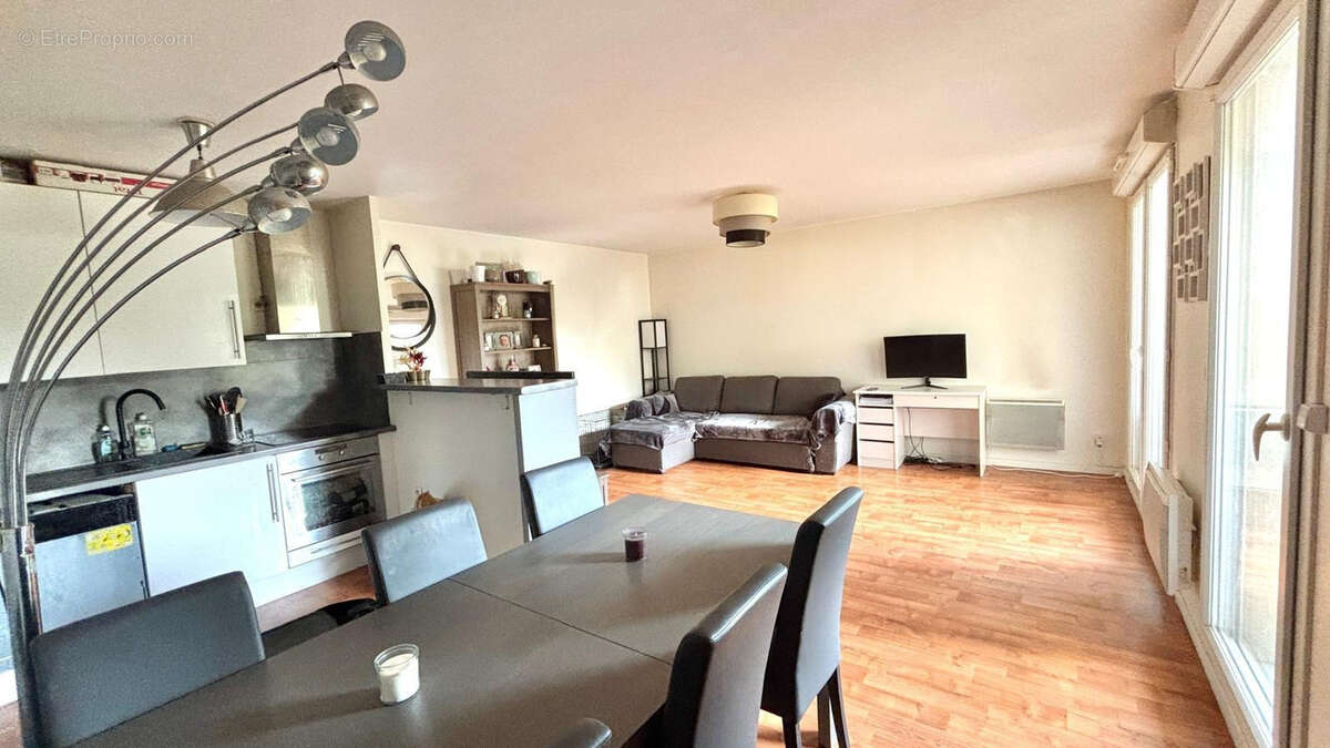 Appartement à EPINAY-SUR-SEINE