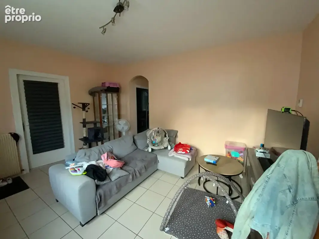 LE CREUSOT proche commodités. Immeuble comprenant deux appartements actuellement loués - photo 3