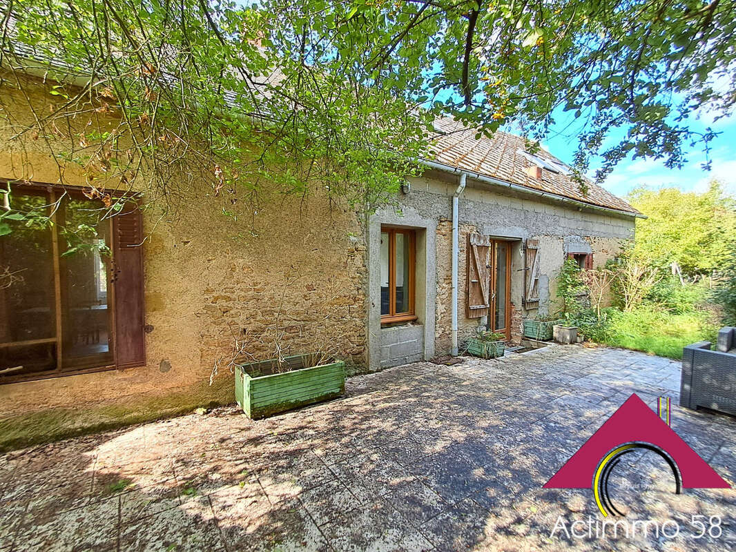 Maison à NERONDES
