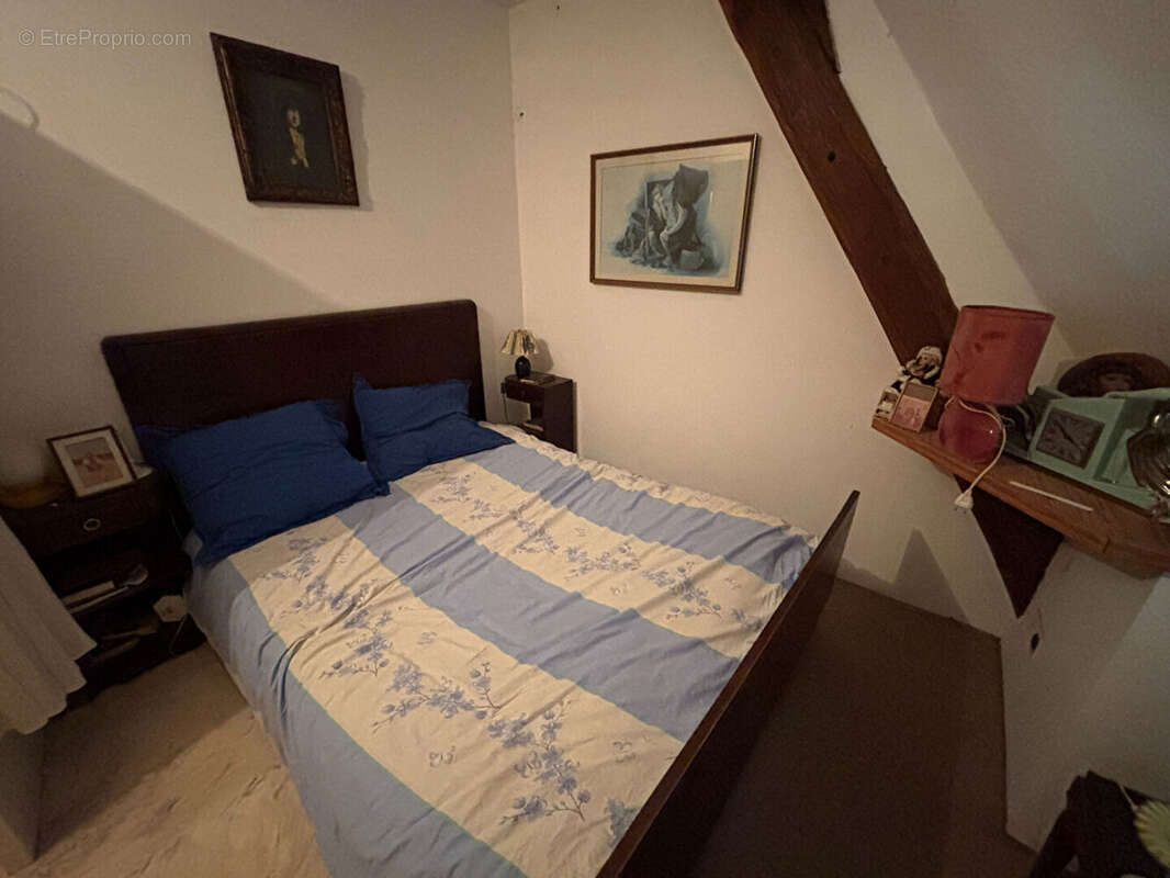 Maison à LA CHAPELLE-DES-MARAIS