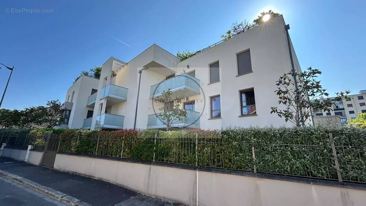 Appartement à FONTAINEBLEAU