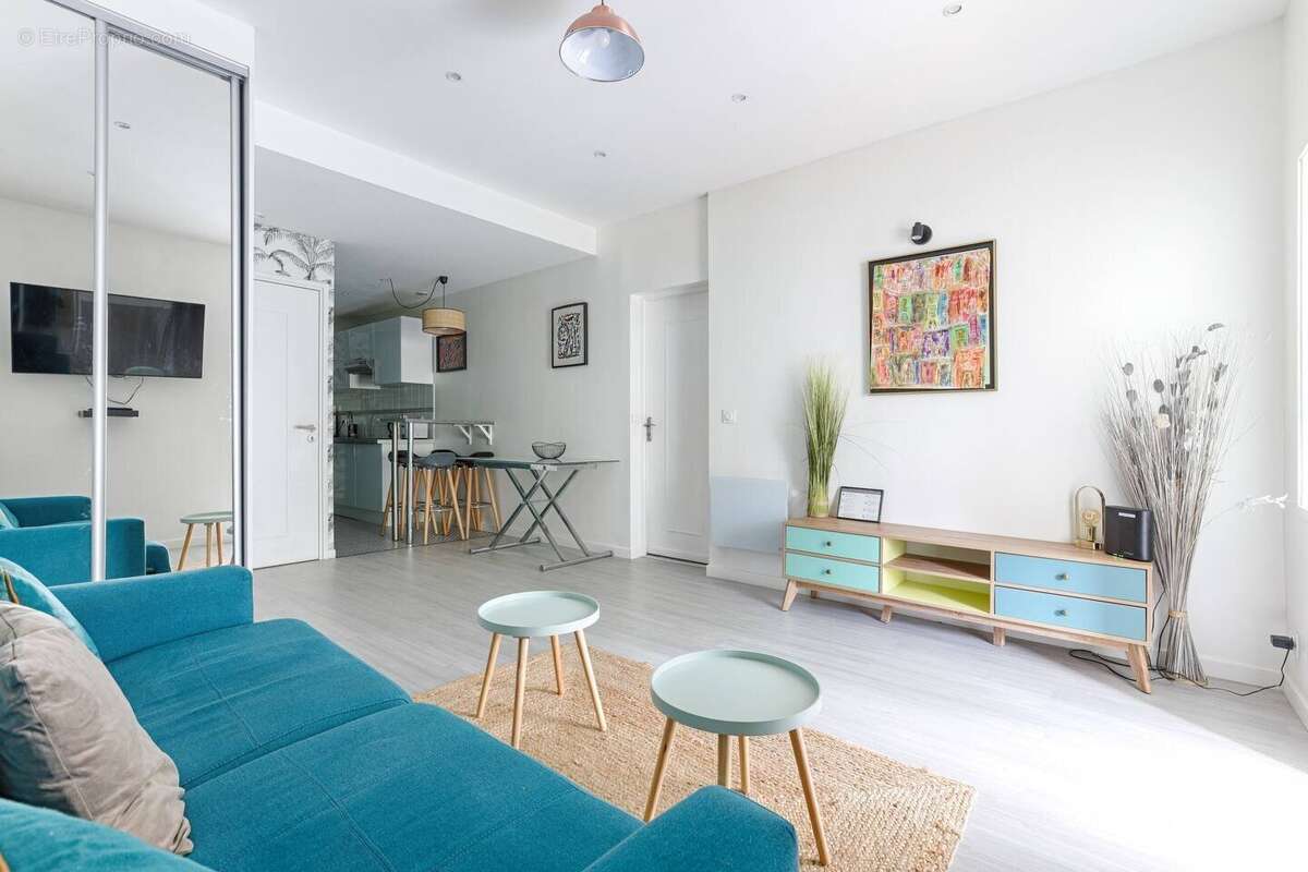 Paris 20ie . produit d'investissement locatif . plateau de 4 appartements - photo 6