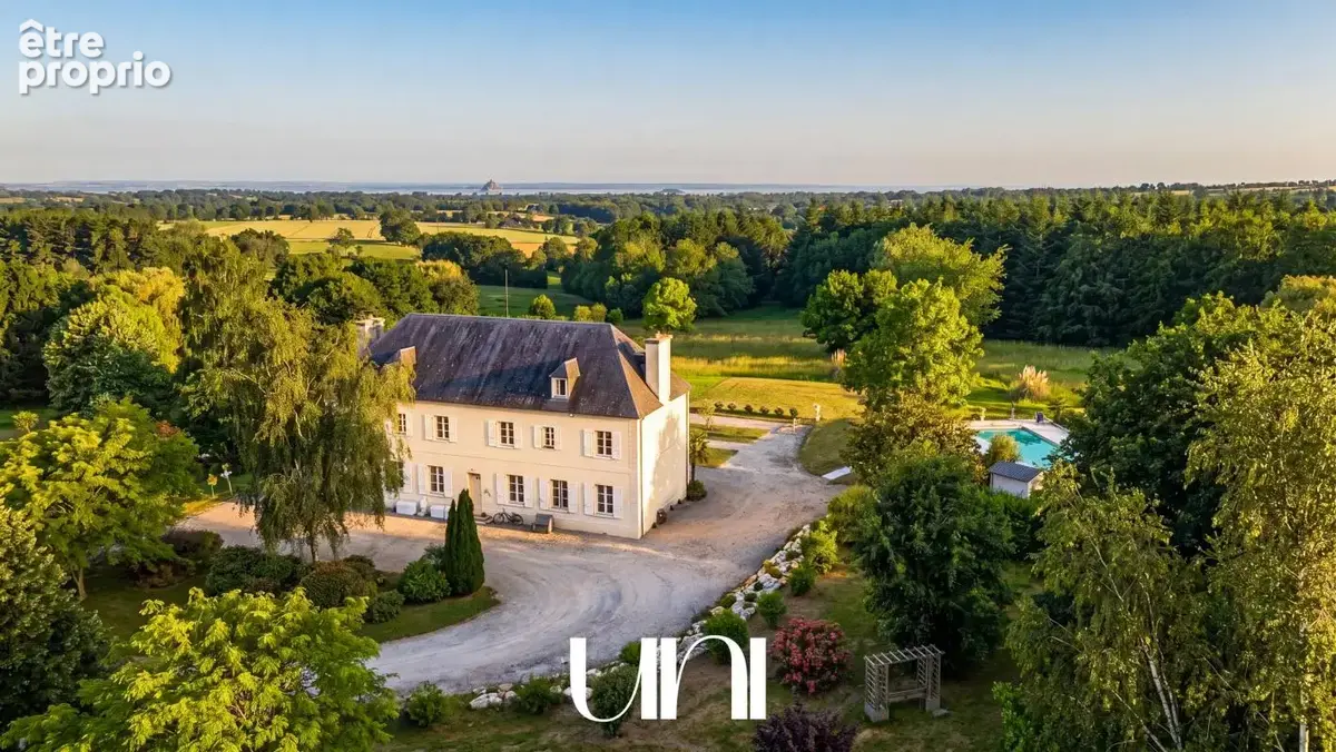 Maison T12 de 485 m2 - BACILLY - Parc de 30 hectares - photo 20