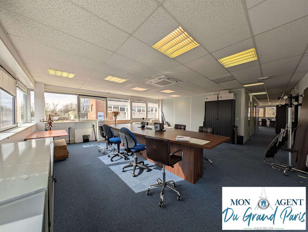 Commerce à VELIZY-VILLACOUBLAY