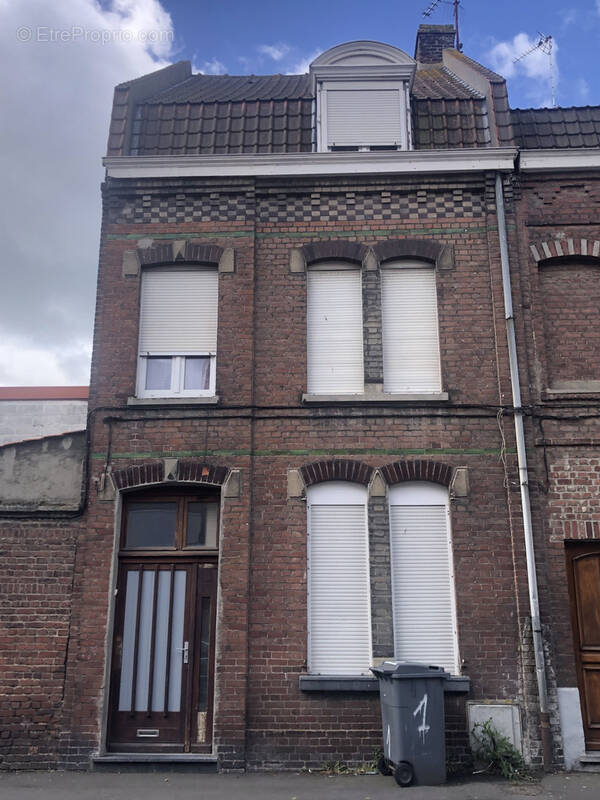 Maison à ARMENTIERES