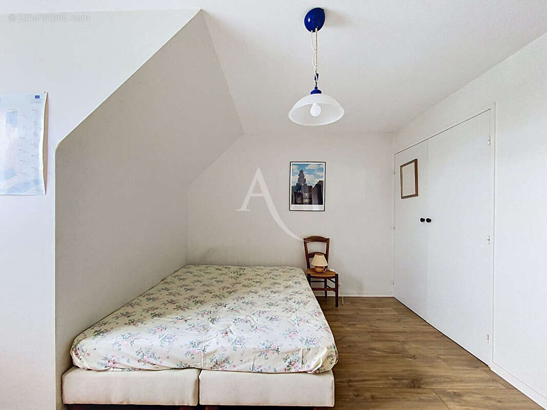 Maison à LA MEMBROLLE-SUR-LONGUENEE