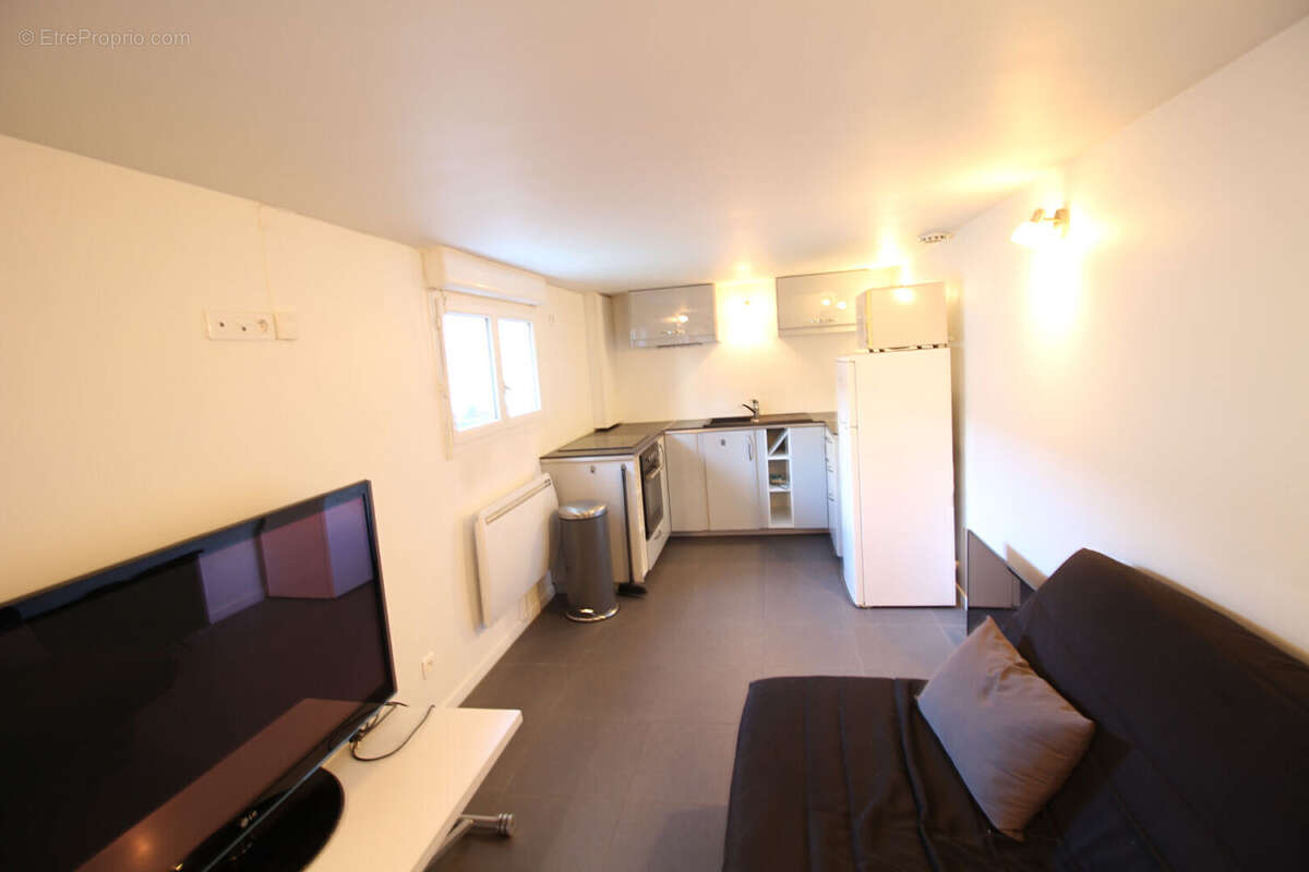 Appartement à SARTROUVILLE