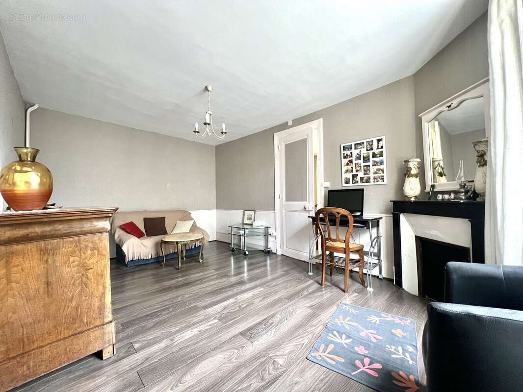 Maison à LE MESNIL-EN-THELLE