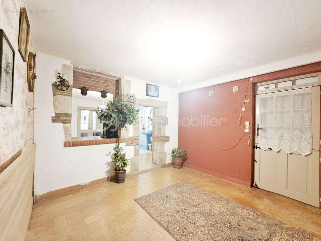 Maison à SAINT-GONDON