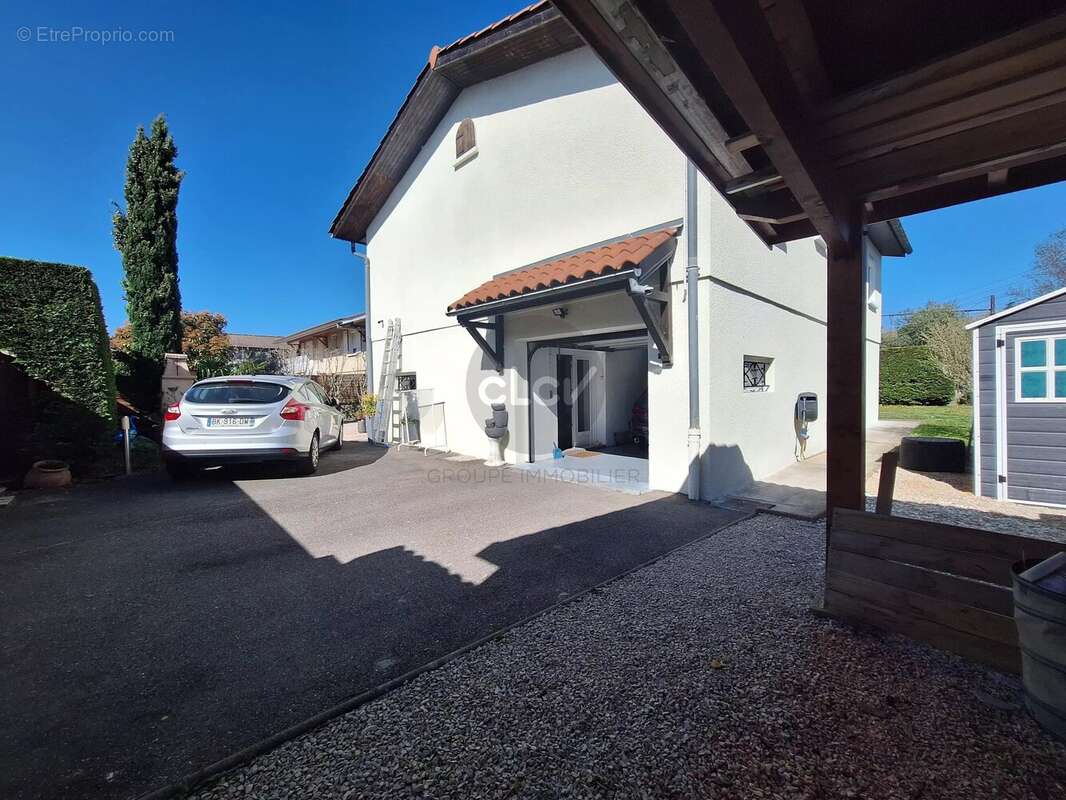 Maison à CHASSE-SUR-RHONE