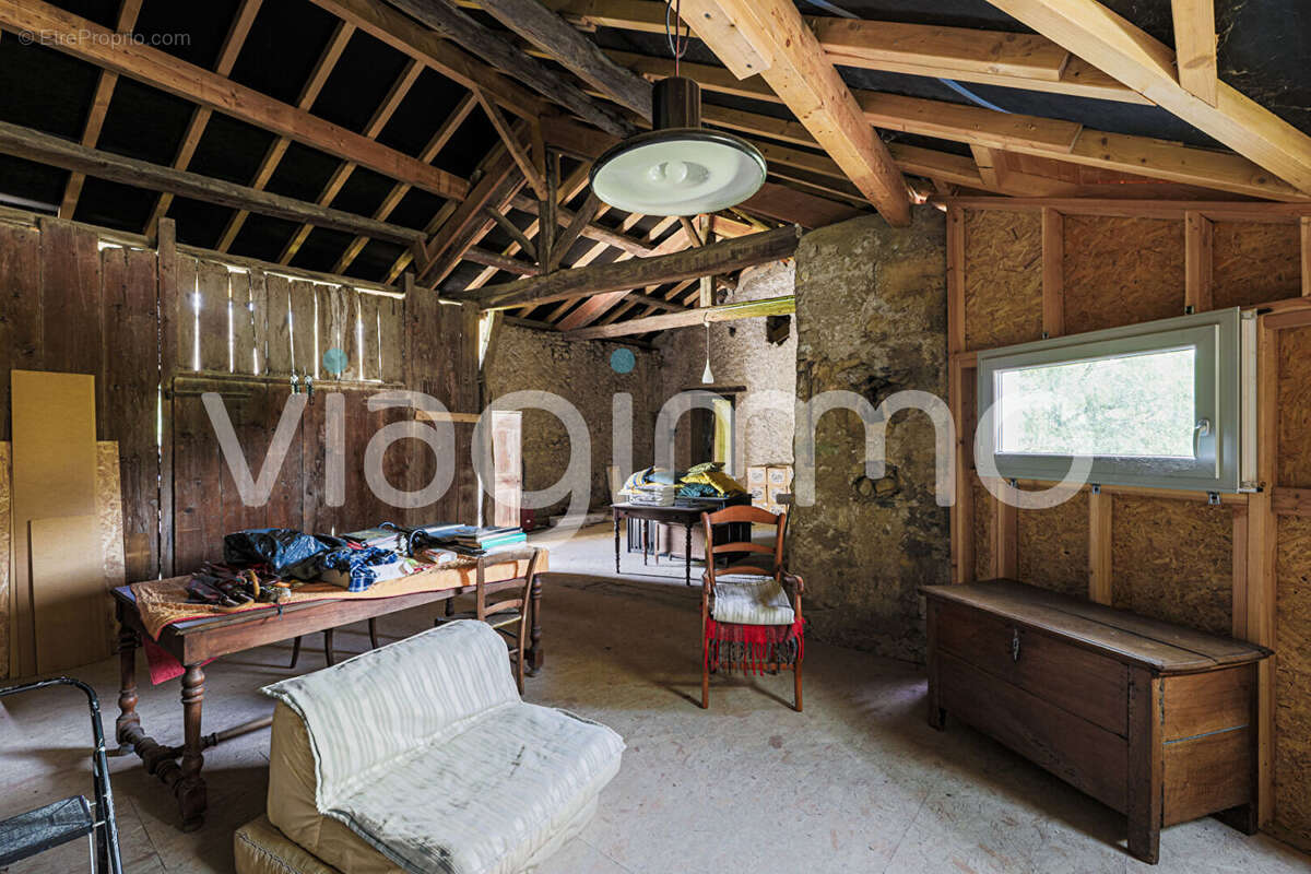 Maison à VIF