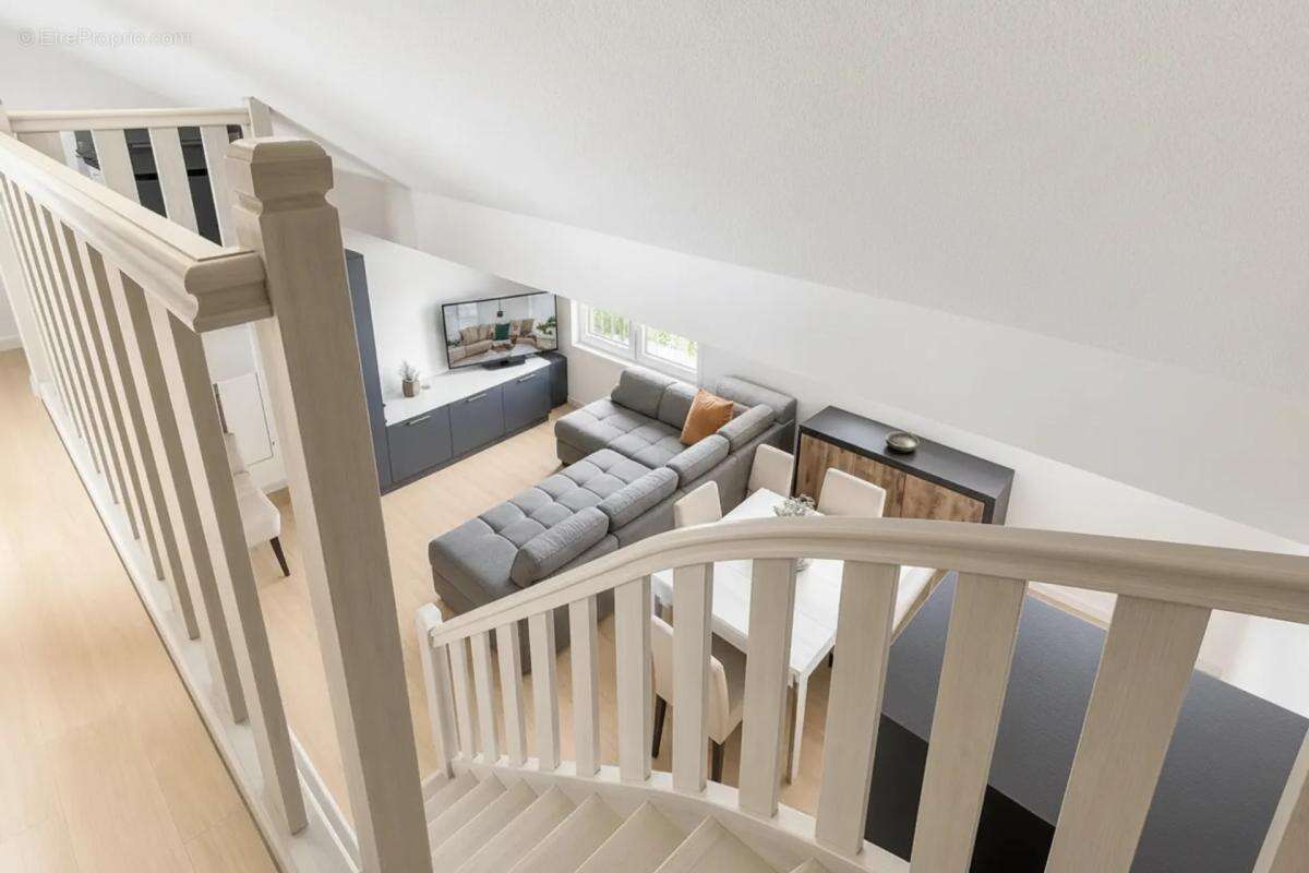 T2 duplex de 40 m²piece de vie + suite 15m2 a  Thonon-les-Bains - photo 3