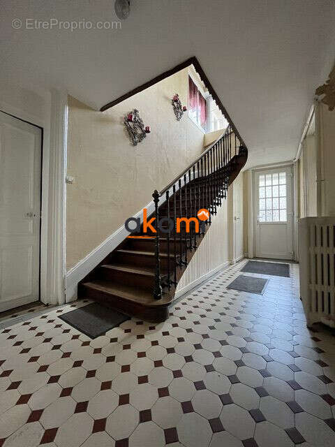 Maison 255 m² à Raon-L'etape  - photo 5