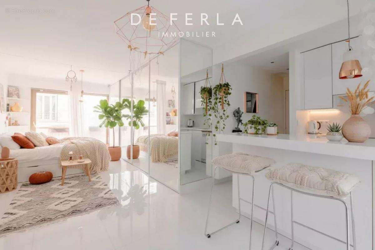 Appartement à PARIS-5E