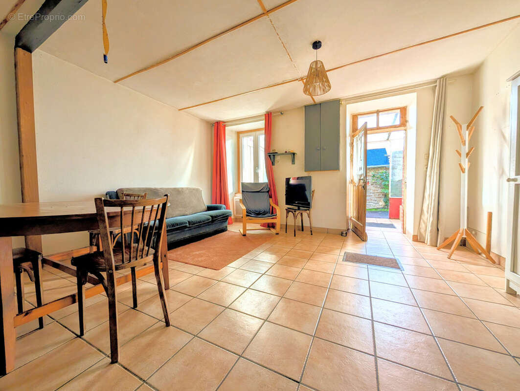 Maison à TREHORENTEUC