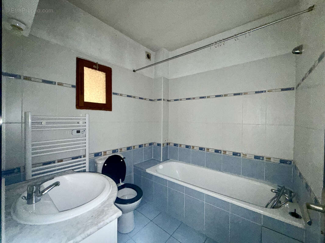 Appartement à FLORENSAC