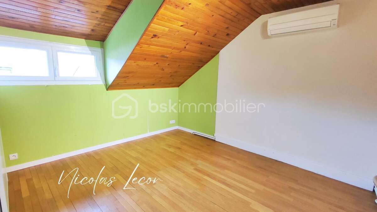 Maison à MEHUN-SUR-YEVRE