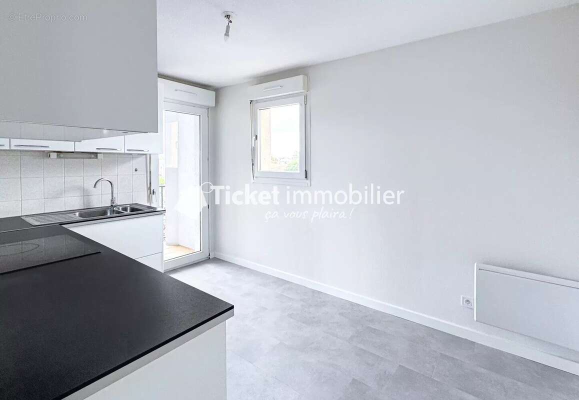 Appartement à AUCAMVILLE