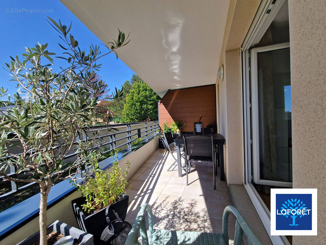 Appartement à OULLINS