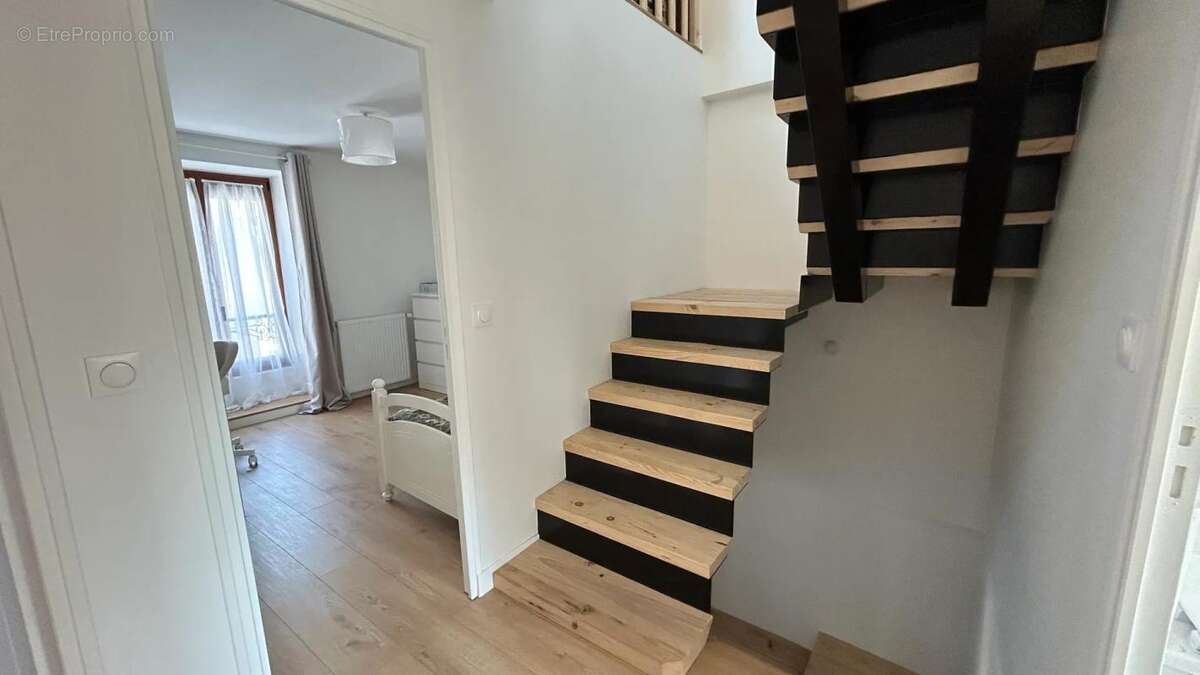 Maison à LA CHAPELLE-GAUTHIER