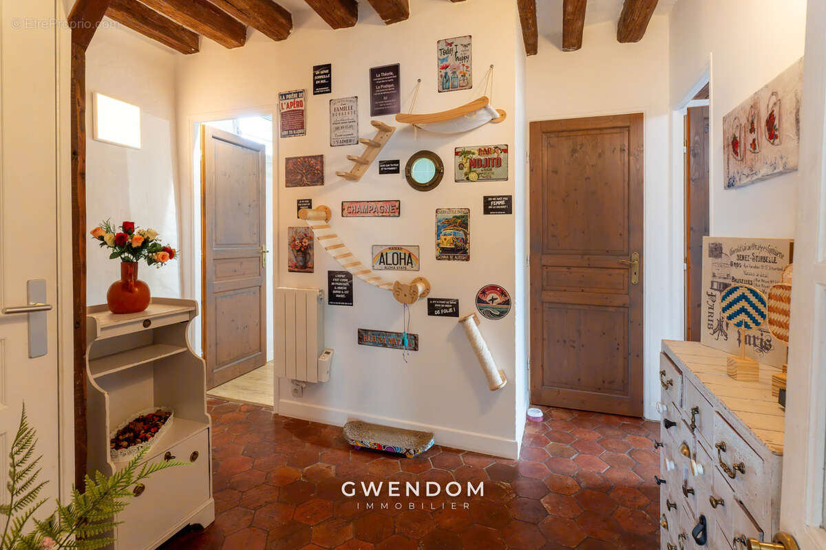 Maison à GOUVERNES